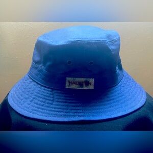 BRAND NEW WITH/TAGS!! HALSTON SMALL NAVY BLUE BUCKET HAT.